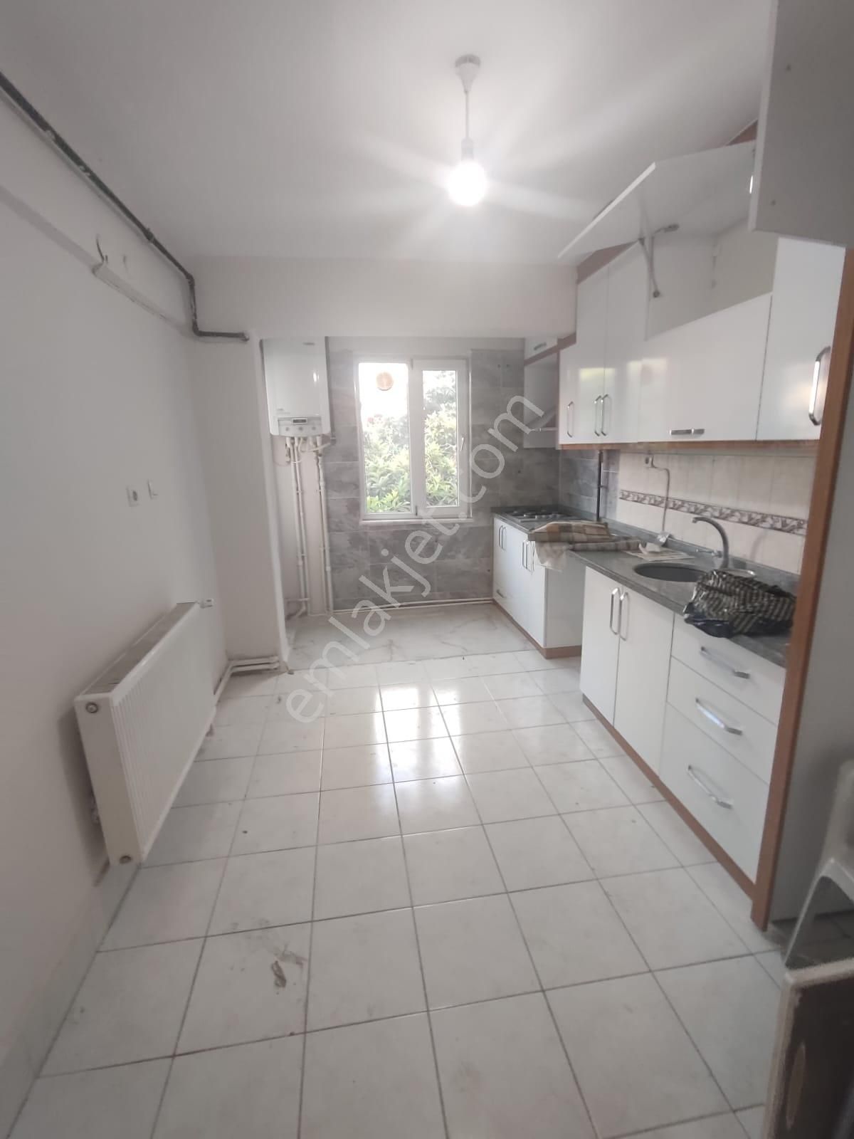 Kaan Emlaktan Uygun Hesaplı 3+1 Arakat Kiralık Daire