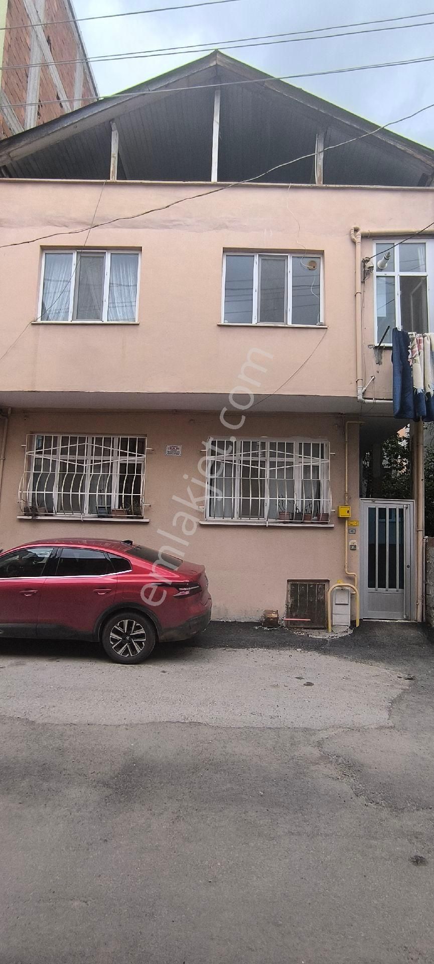 Emrah Emlak Tan Kavakpınar Mah Müstakil Şeklinde Ev
