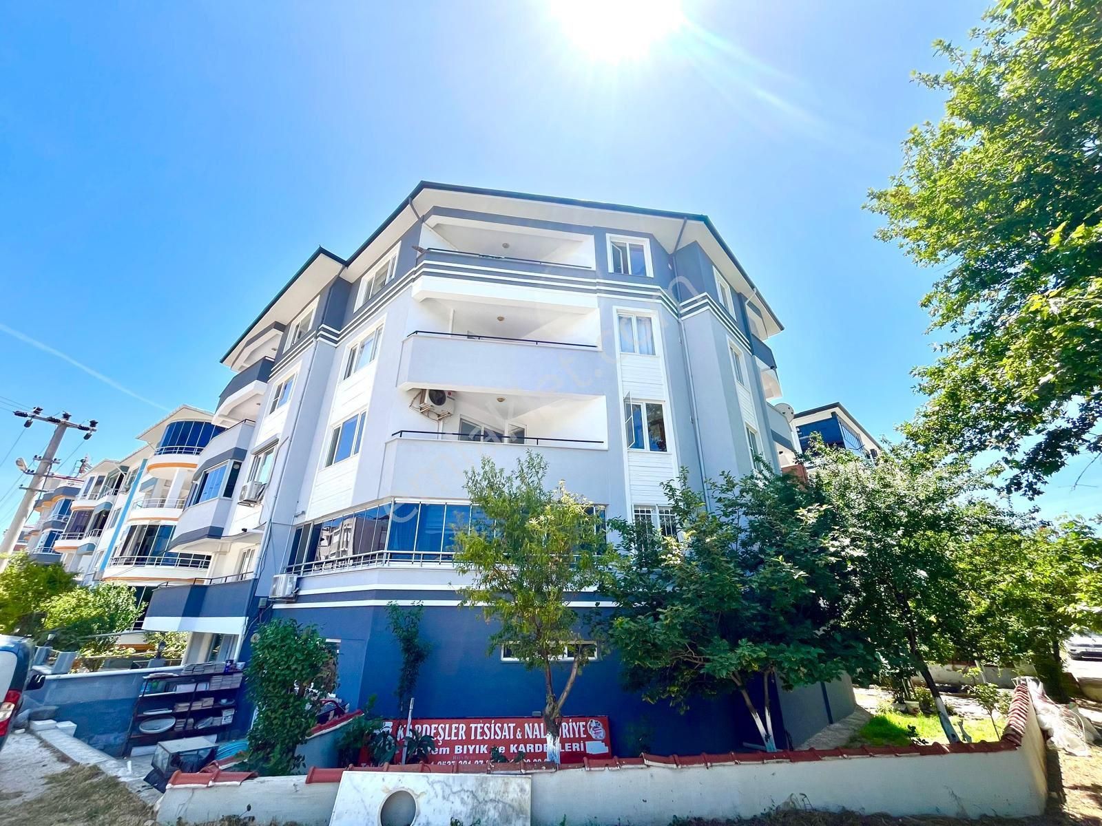 ♦ Adıgüzelden ♦ İkizçayda Çay Manzaralı Ön Cephe Geniş 3+1 Satılık Daire
