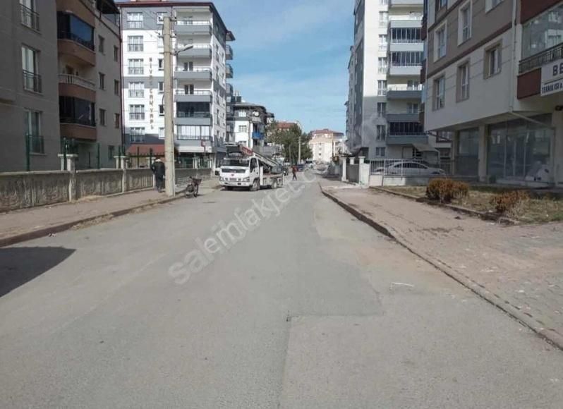 Acil Satılık Sıfır Dükkan