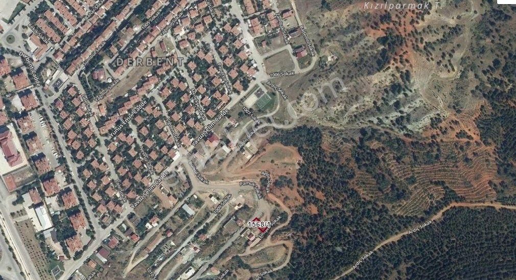 Bedestenlioğlun'da 242m2 Köşebaşı Satılık İmarlı Arsa