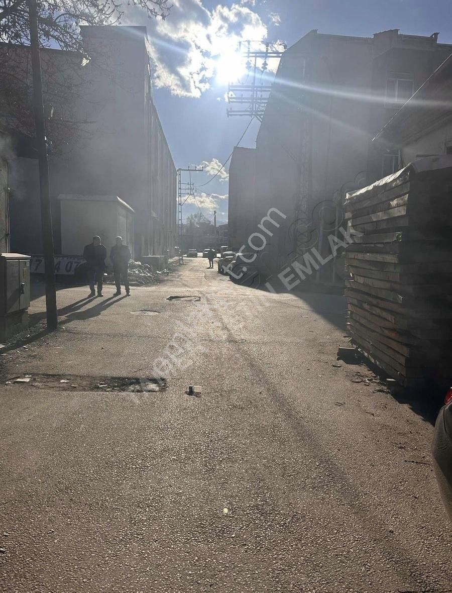 Sanayide Satılık Dükkan