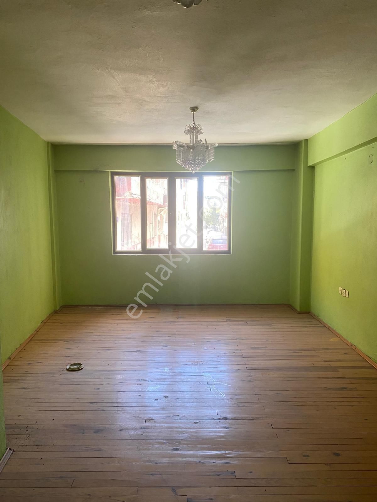 Aydin Nazilli Aydoğdu Mahallesinde  2+1 Satılık Daire