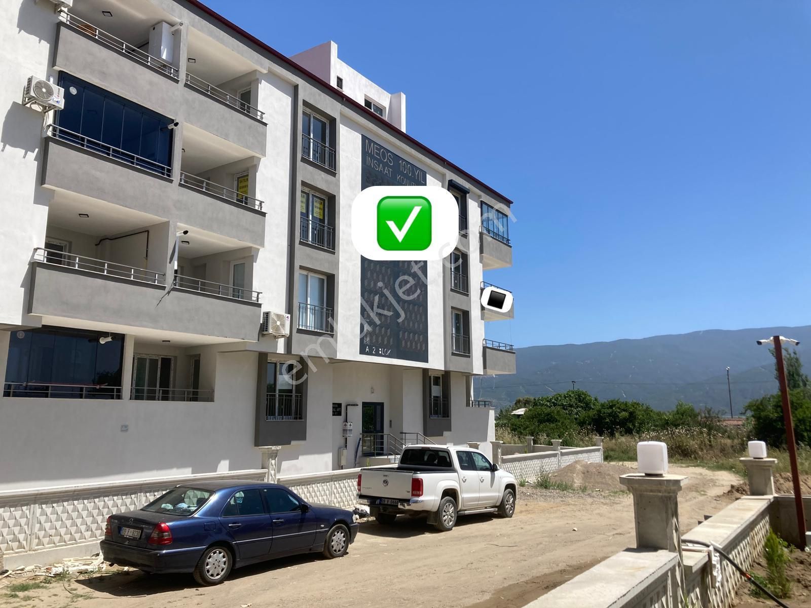 Hayri Avcıoğlu Gayrimenkulden Kuyucak Yeni Mah.sıfır 3+1 Daire