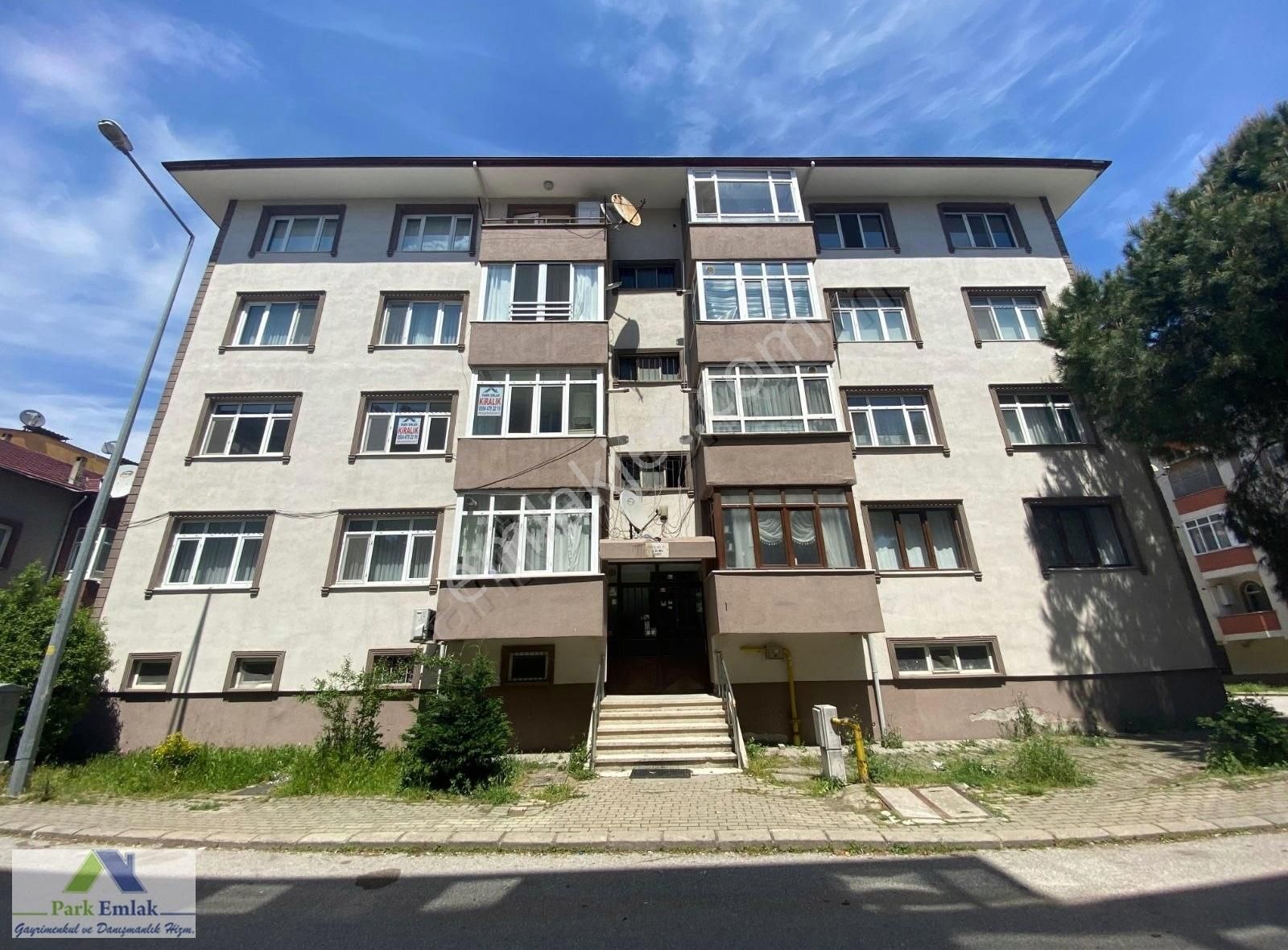 Eğitim Arş.hastanesine 350m Mesafe Aileye Uygun Kiralık Daire