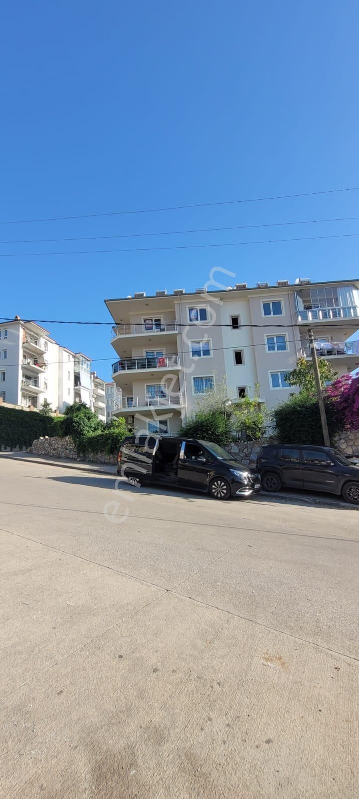 Taşyaka Mahallesinde Merkezi Lokasyonda Deniz Ve Fethiye Manzaralı Kiralık Daire