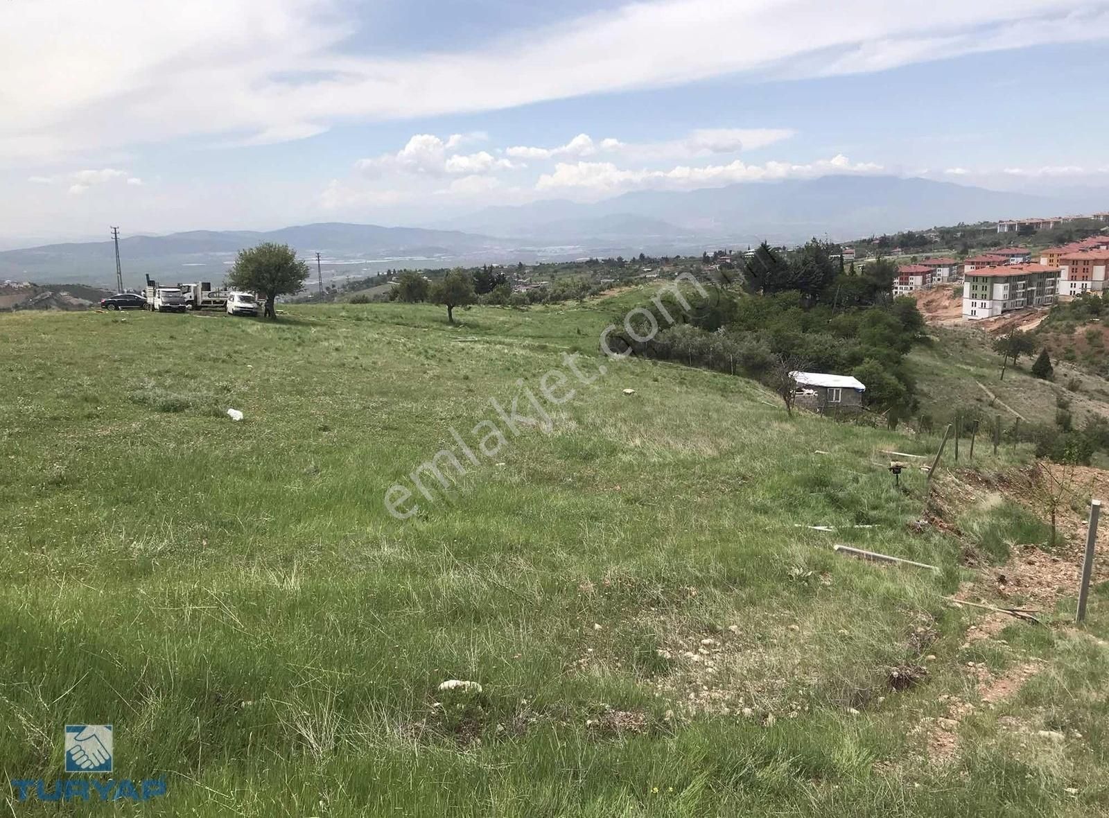 Binevler Turyaptan Akyar Toki 4.etap Bitişiği Yatırımlık Bağ