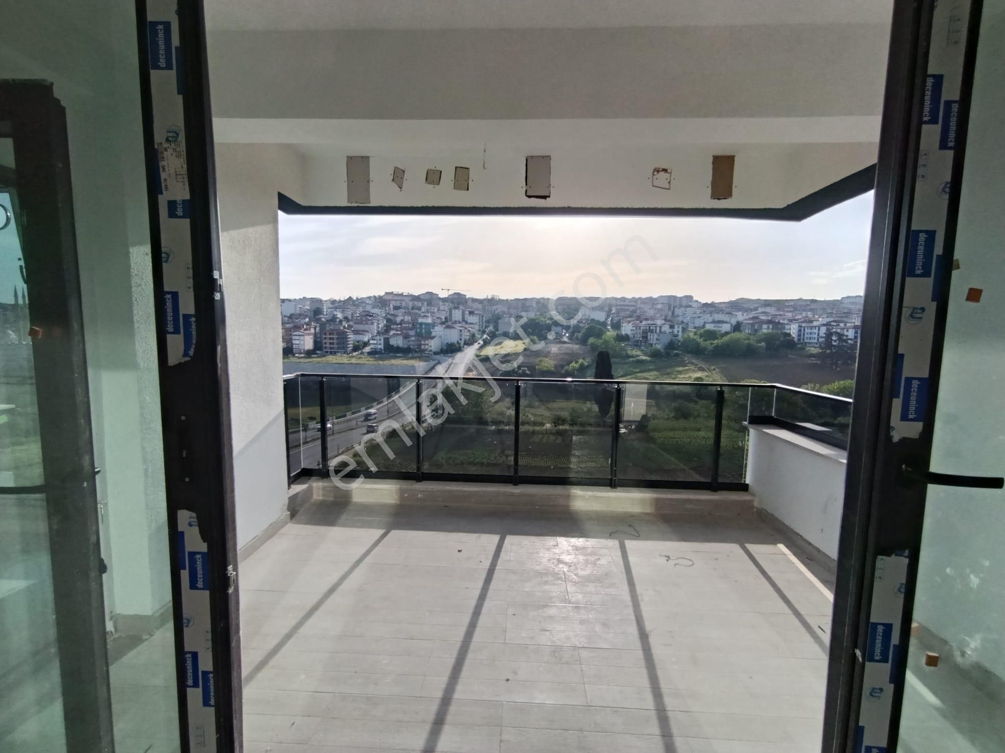 Ekşioğlu 'dan Tekirdağ Süleymanpaşa Atatürk Mahallesi Satılık Daire 2+1