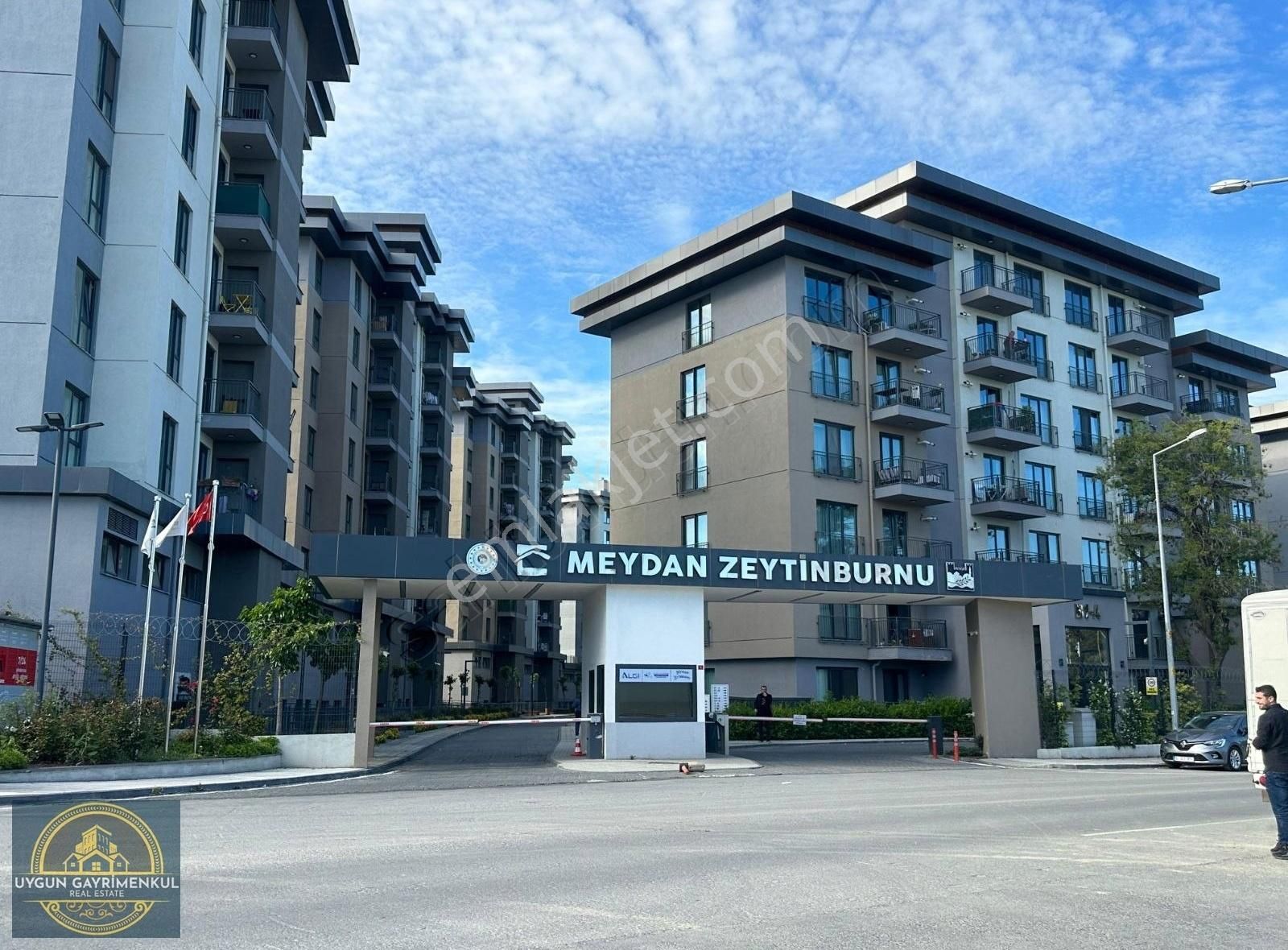 -uygun Gayrimenkulden-meydan Zeytinburnu Satılık 3+1 140 M2