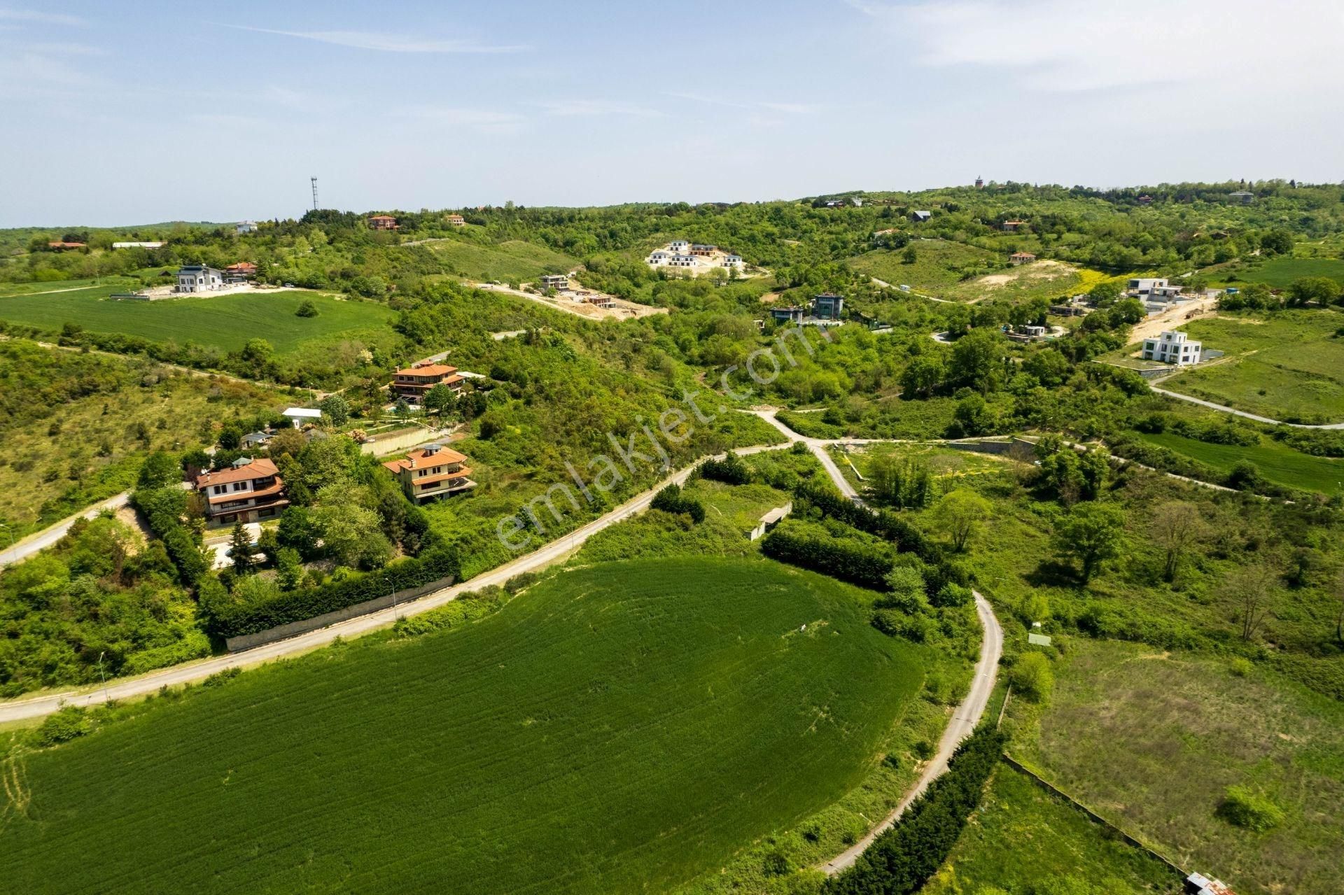 Havalimanı Yakını, Güvenlikli Site İçinde Yatırımlık 2.666 M² Arsa Fırsatı!