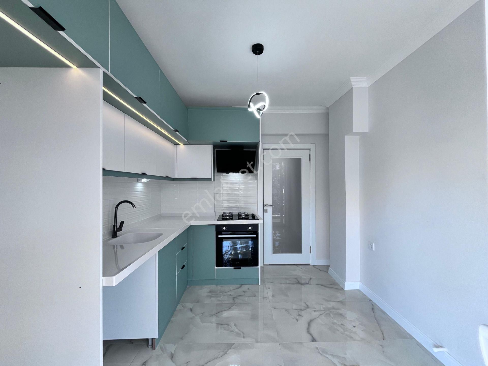 Parstan Akçayda Denize 100 Metre Modern Tasarımlı Ferah 2+1daire