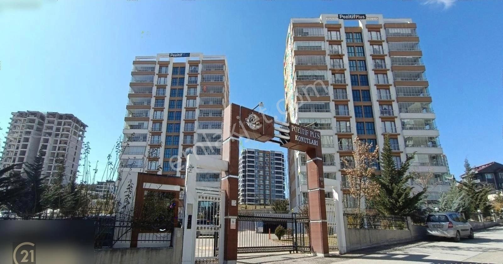 Pozitif Plus Konutları Satılık 4+1 Daire