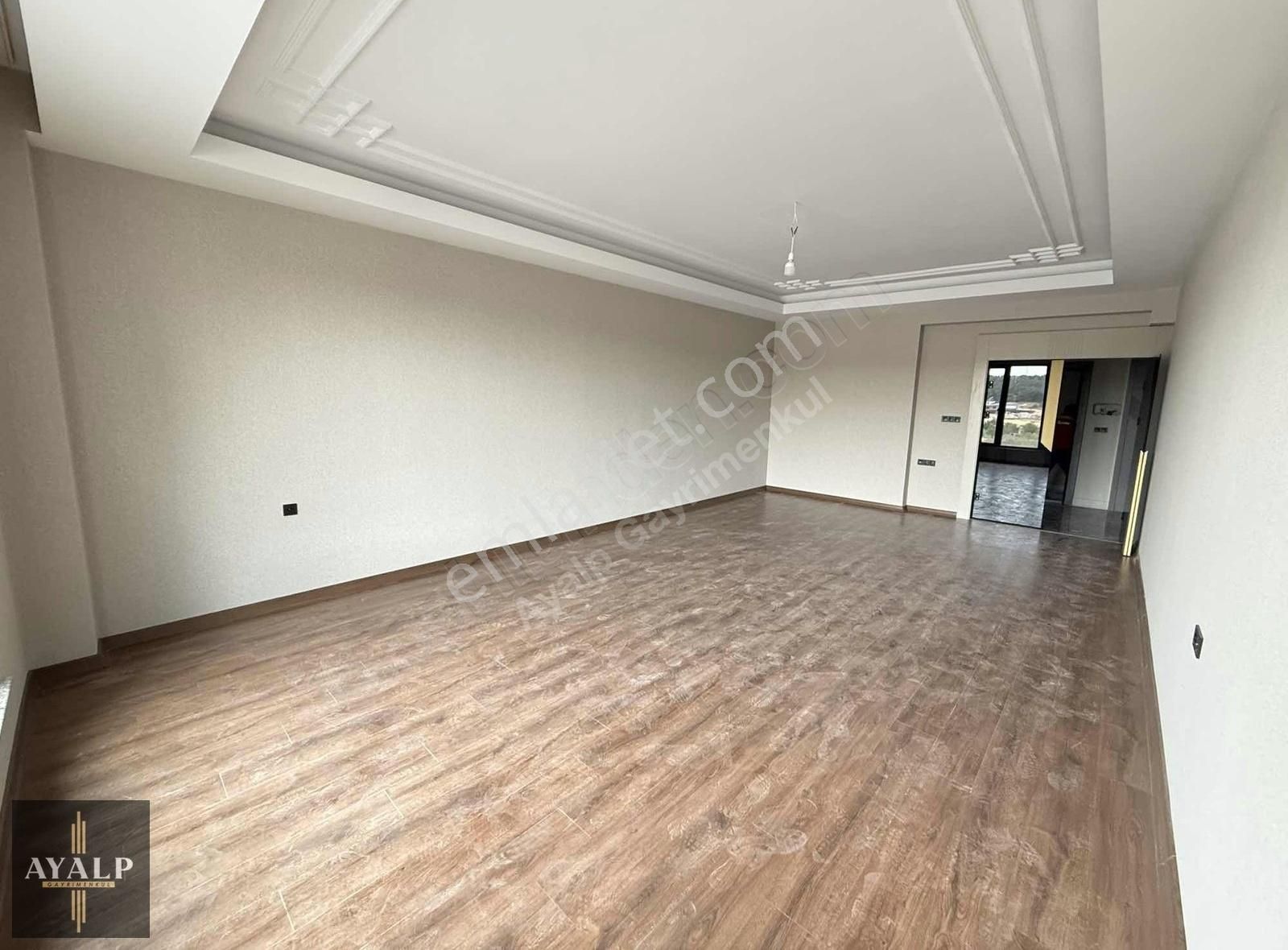 15 Temmuz Mahallesinde Ultra Lüks Sıfır 4,5+1 Daire