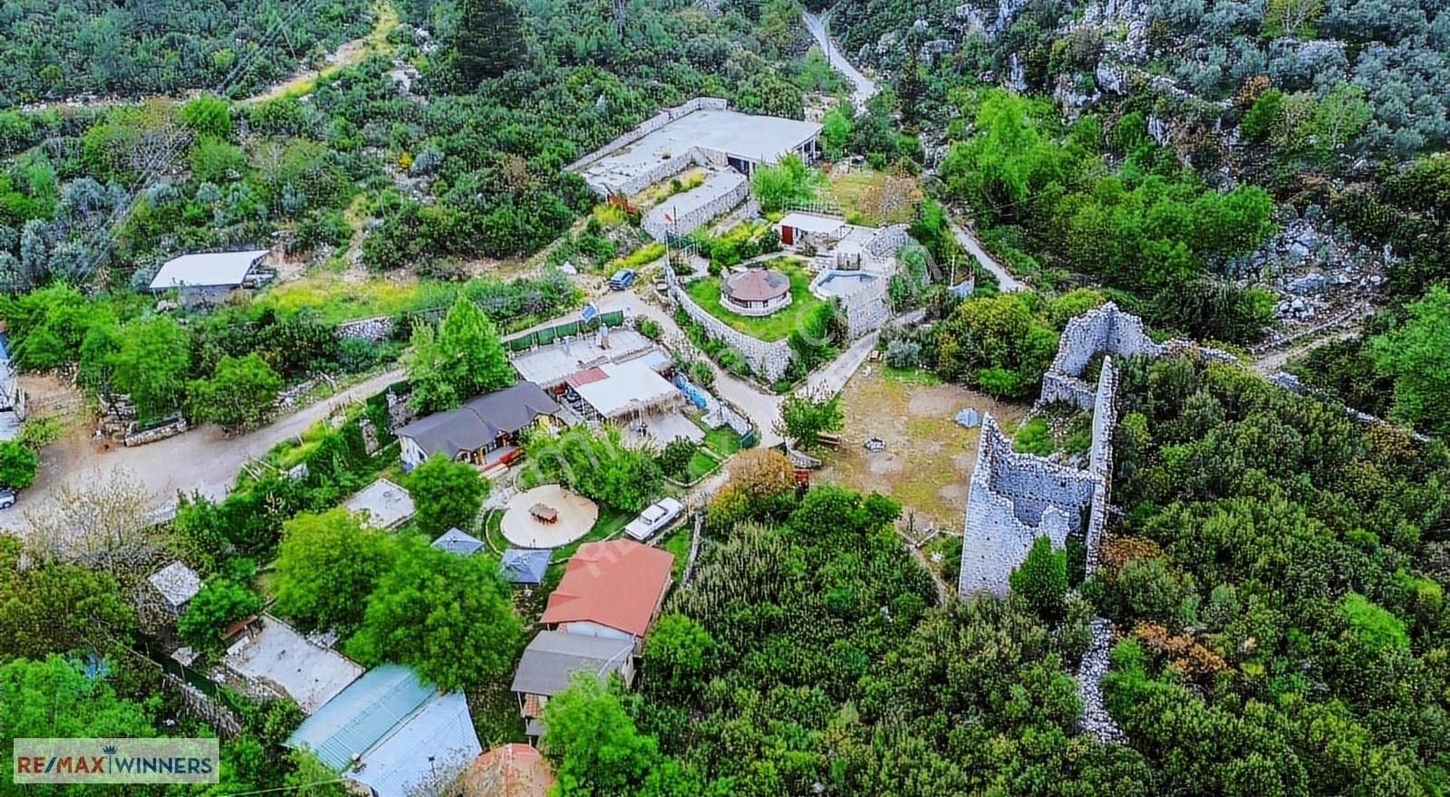 Doğanın Kalbi Kemer Kuzdere'de 8 Adet Bungalov Ve Kamp Alanı