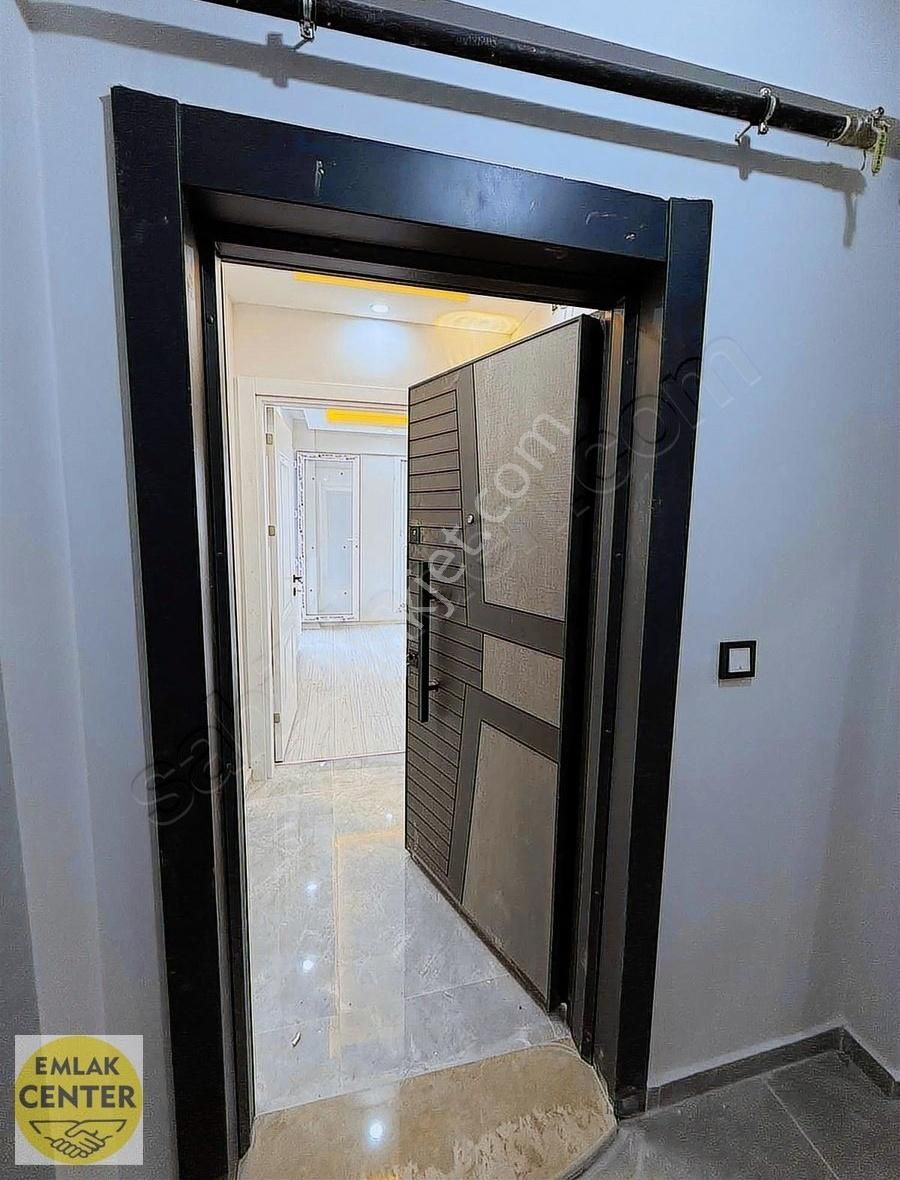 Emlak Center'dan Muradiye Mah Satılık 2+1 Sıfır Daire