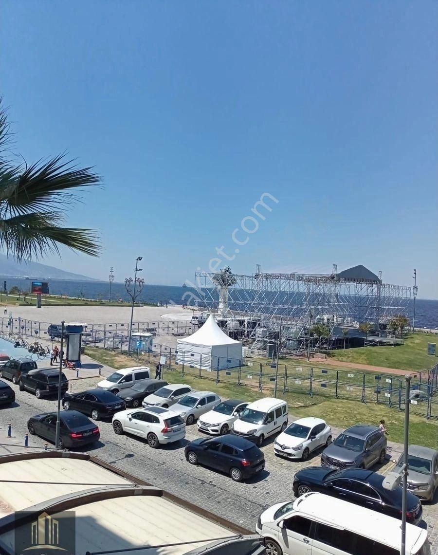 Alsancak 1. Kordon Gündoğdu Caddesinde Doğalgazlı,asansörlü 3+1 Satılık Daire - Görsel 28