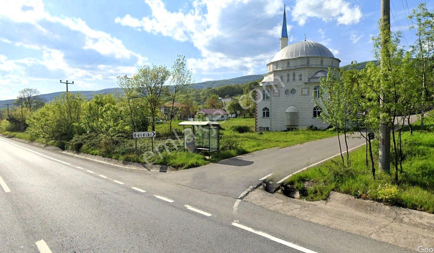 Hendek Güldibi Mah. 147 Mt. Yola Cephe Köyiçi İmarlı 5414m² Arsa