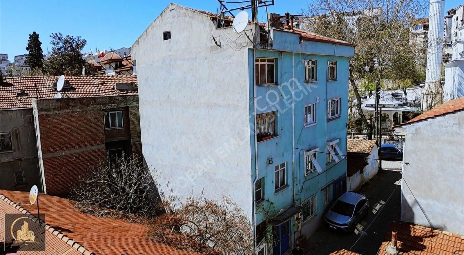 Çoban Emlak'dan Daire Fiyatına Çarşı İçinde Komple Bina!!!!