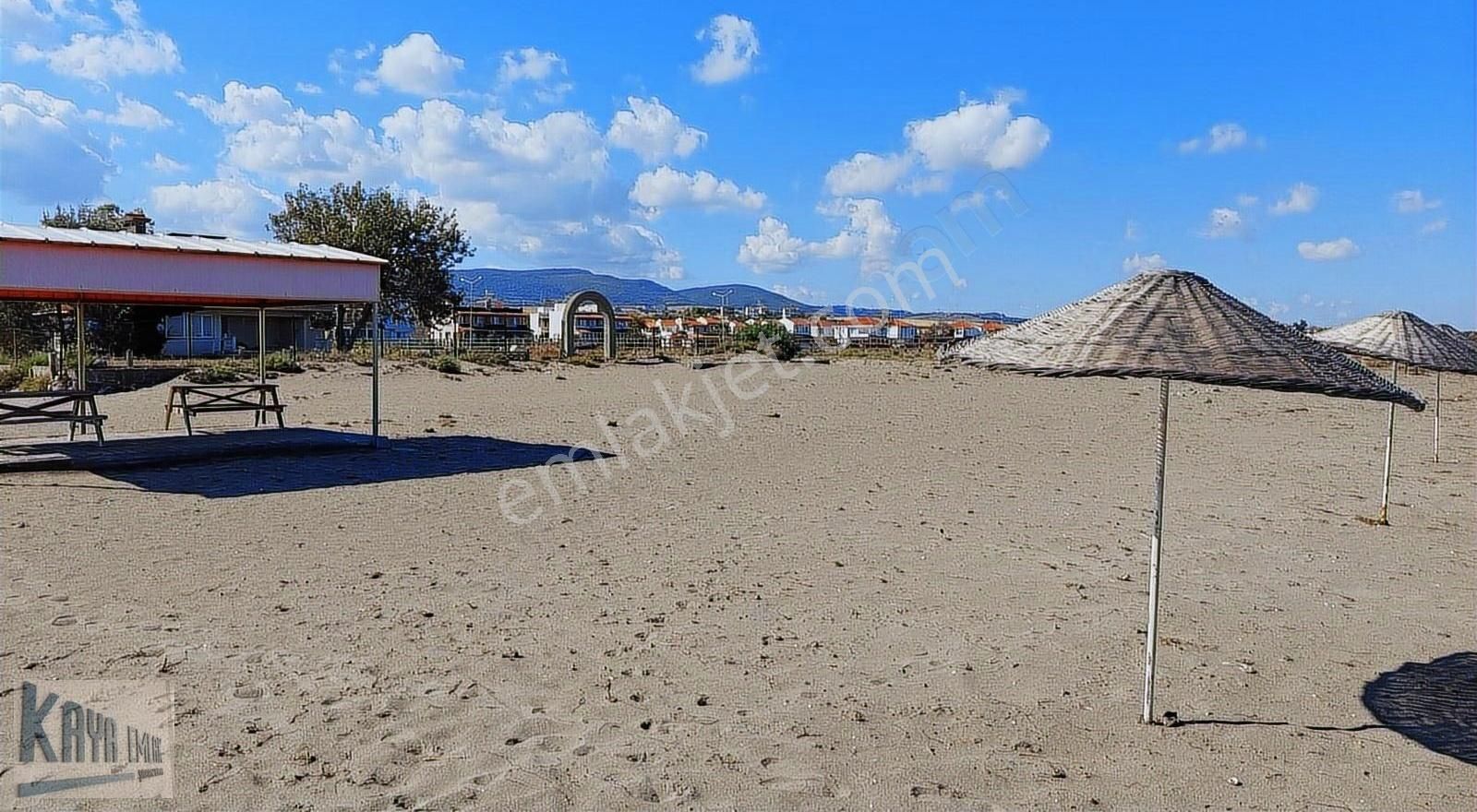 Kaya Emlaktan 333 M2 Arsa