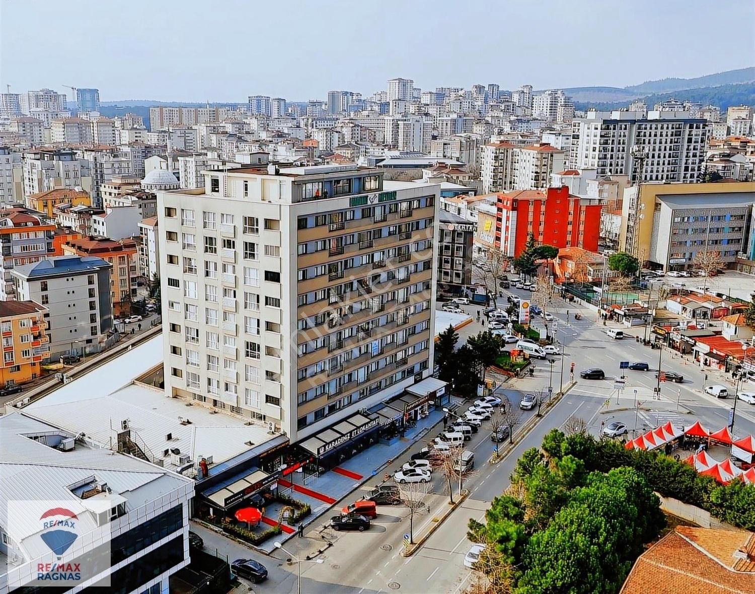 Çekmeköy Taşdelen Habitat Meydan Sitesi 1+1 Satılık 8.kat