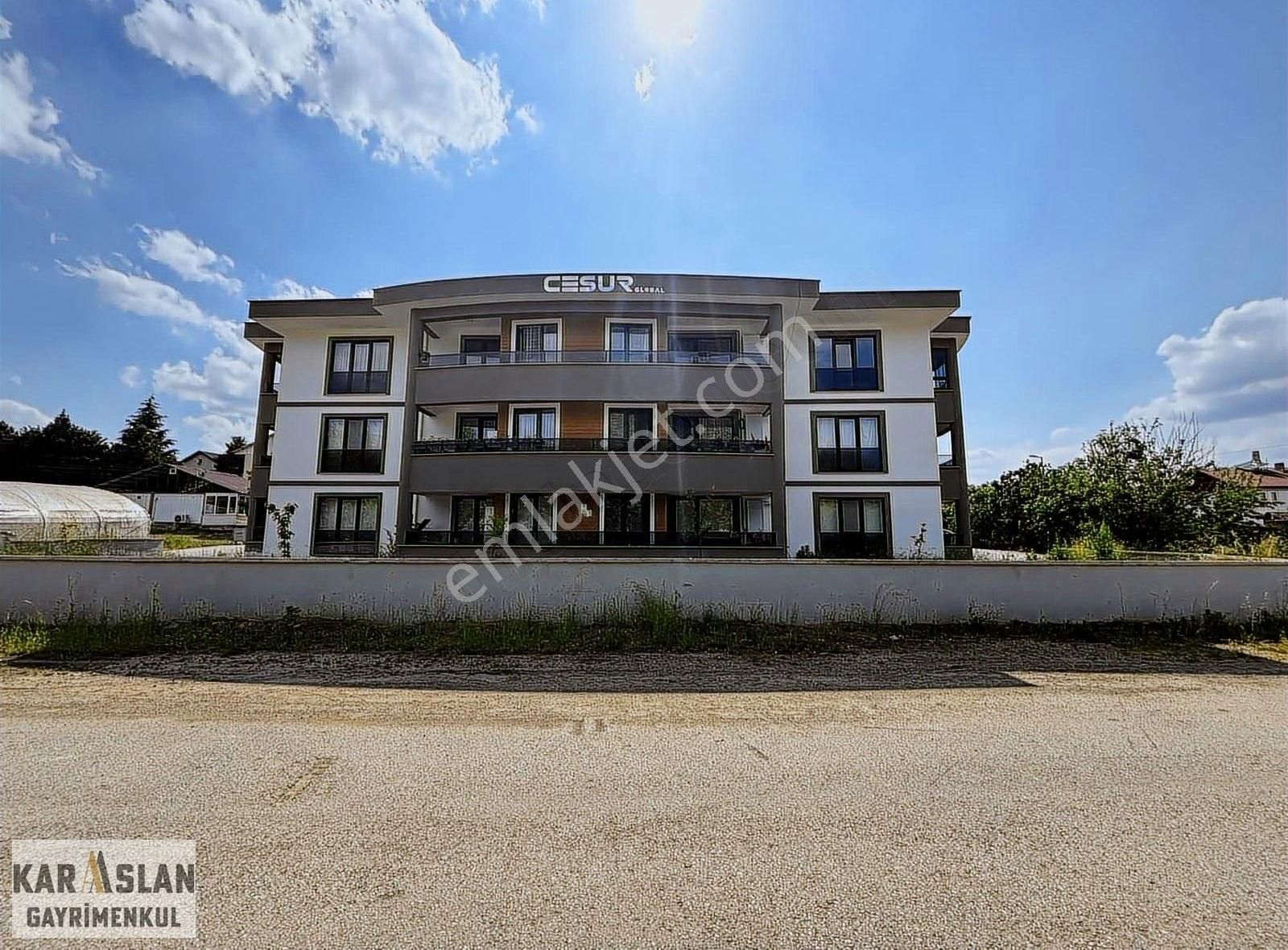Kullar Merkezde Satılık 2+1 Düz Kat Daire
