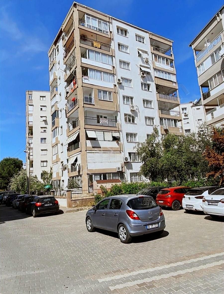 Narlıdere Çamtepe Mh Metro Yakını Kiralık 3+1 Asansörlü Daire.