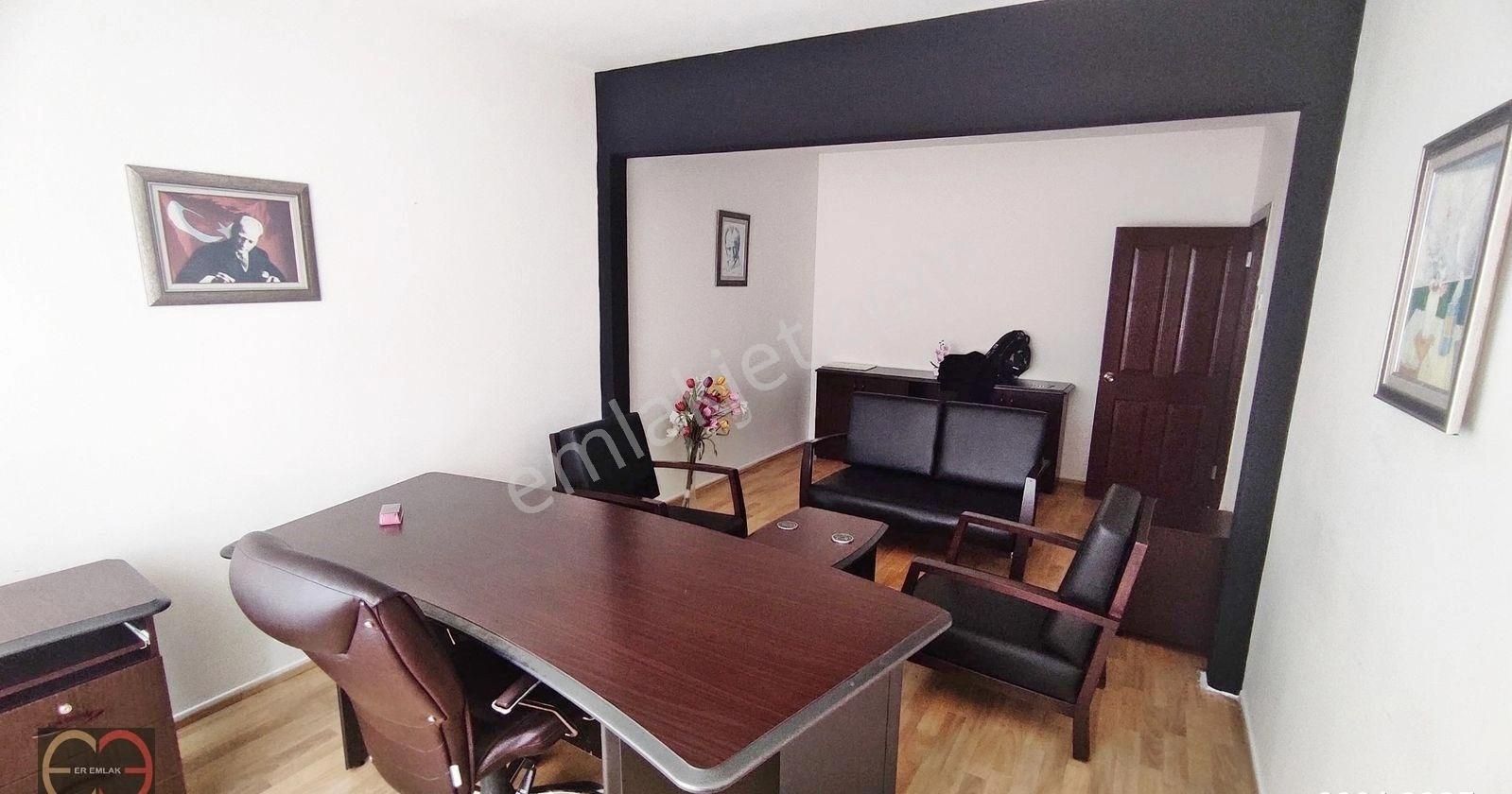Kızılay'ın Merkezinde Prestijli, Full Eşyalı Klimalı Kiralık Ofis