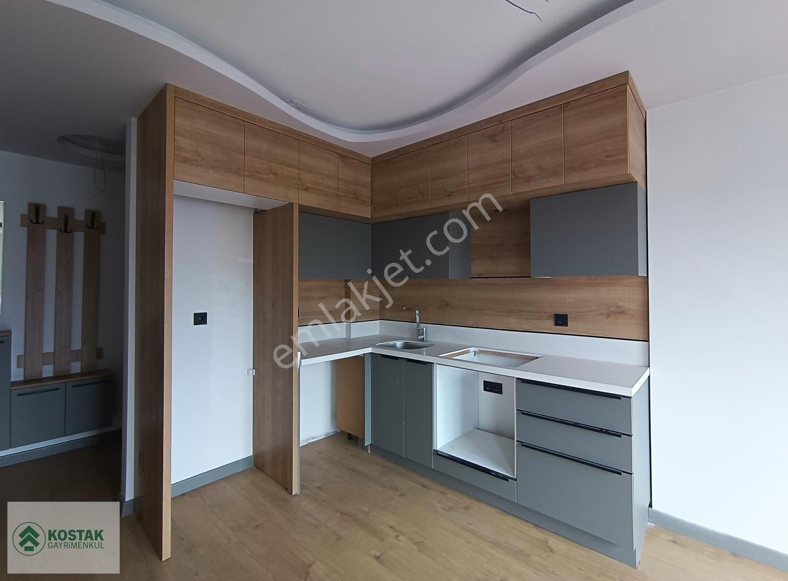 Kostak Gayrimenkul'den Altınkum'da Şık Tasarımlı Sıfır 1+1daire
