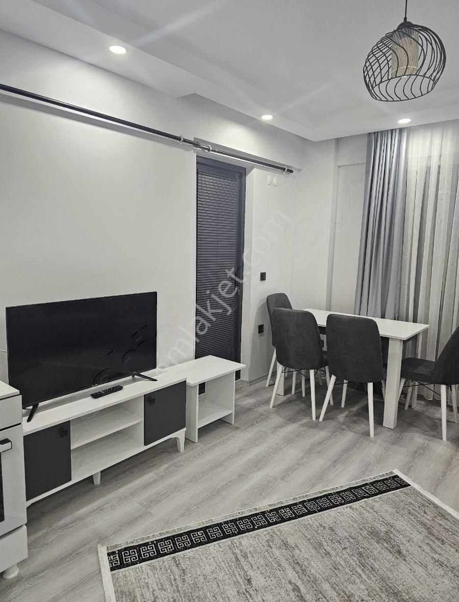 Pelitköy Yolu Yakınında, Sıfır Full Eşyalı 1+1 Daire.