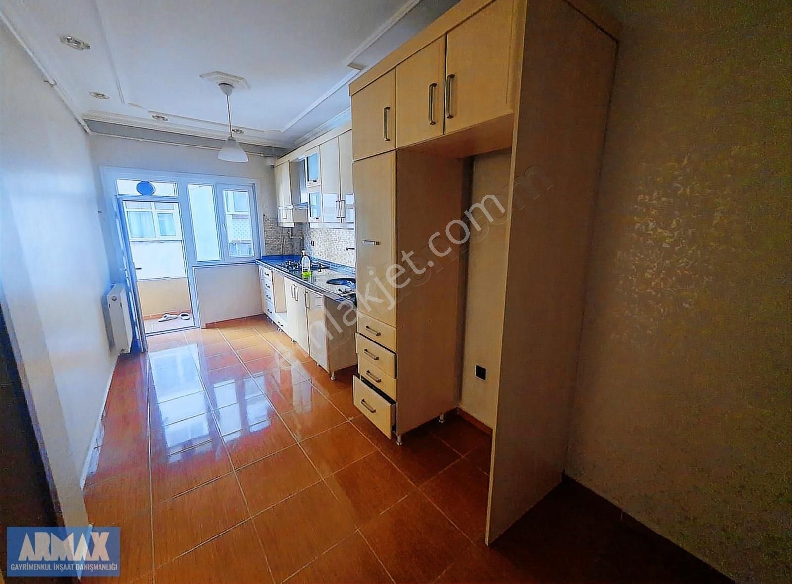 Armax'tan Şemsipaşa Cengiztopel Cad Mah Kiralık 2+1 Daire