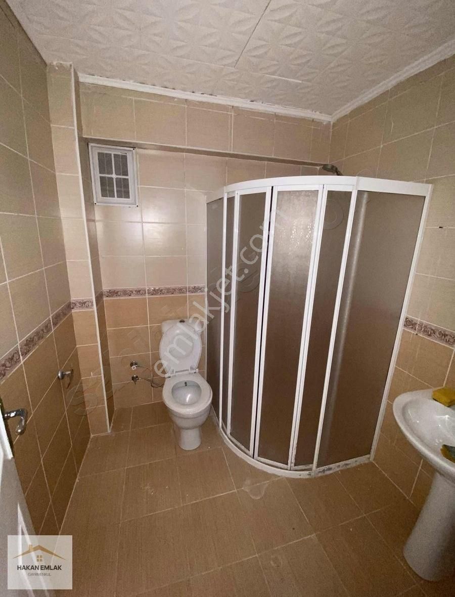 Hakan Emlaktan Osmancık Cadde Üstü 3+1 Kiralık Daire