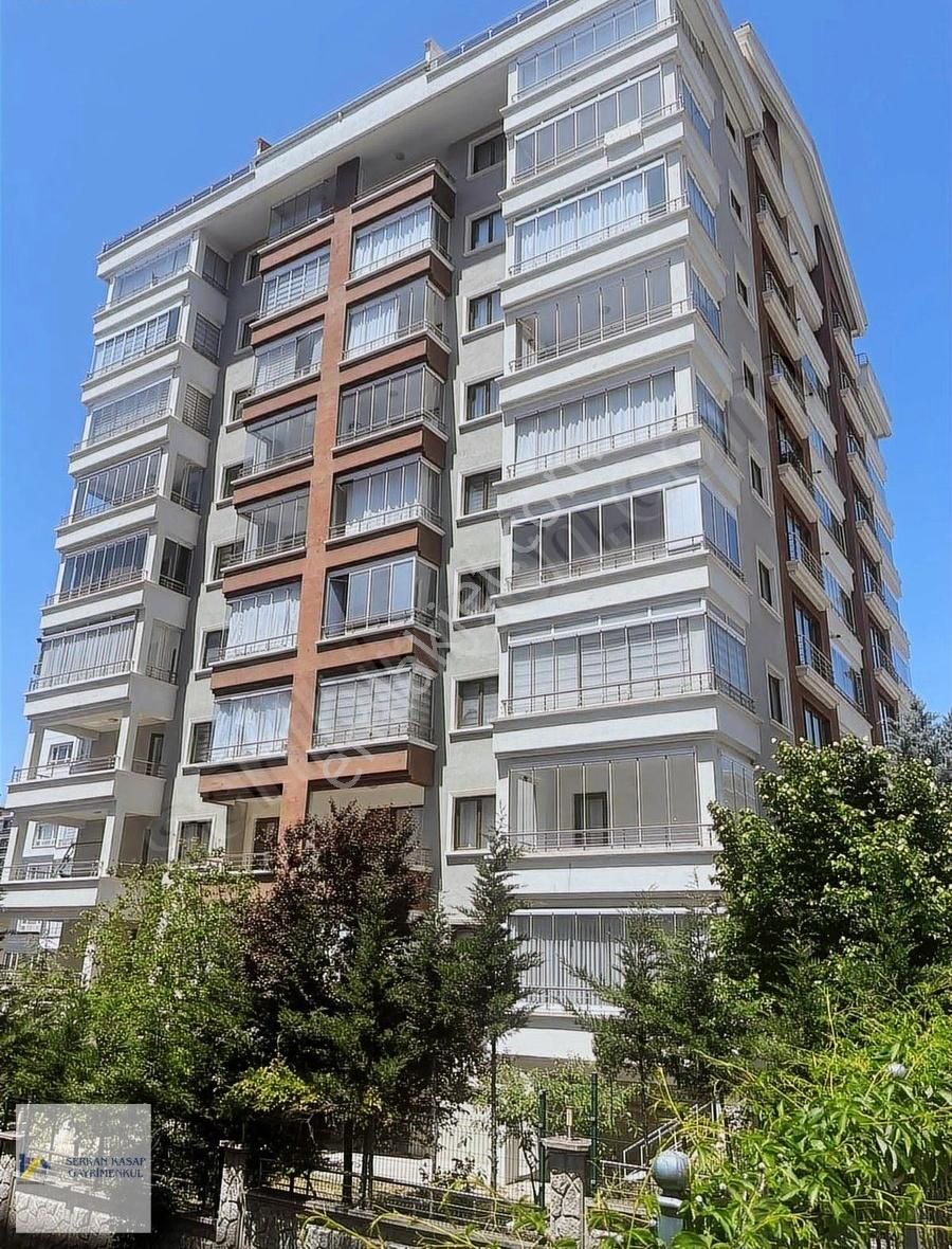 Serkan Kasap G.menkulden Site İçinde Üç Balkonlu Lüx Daire