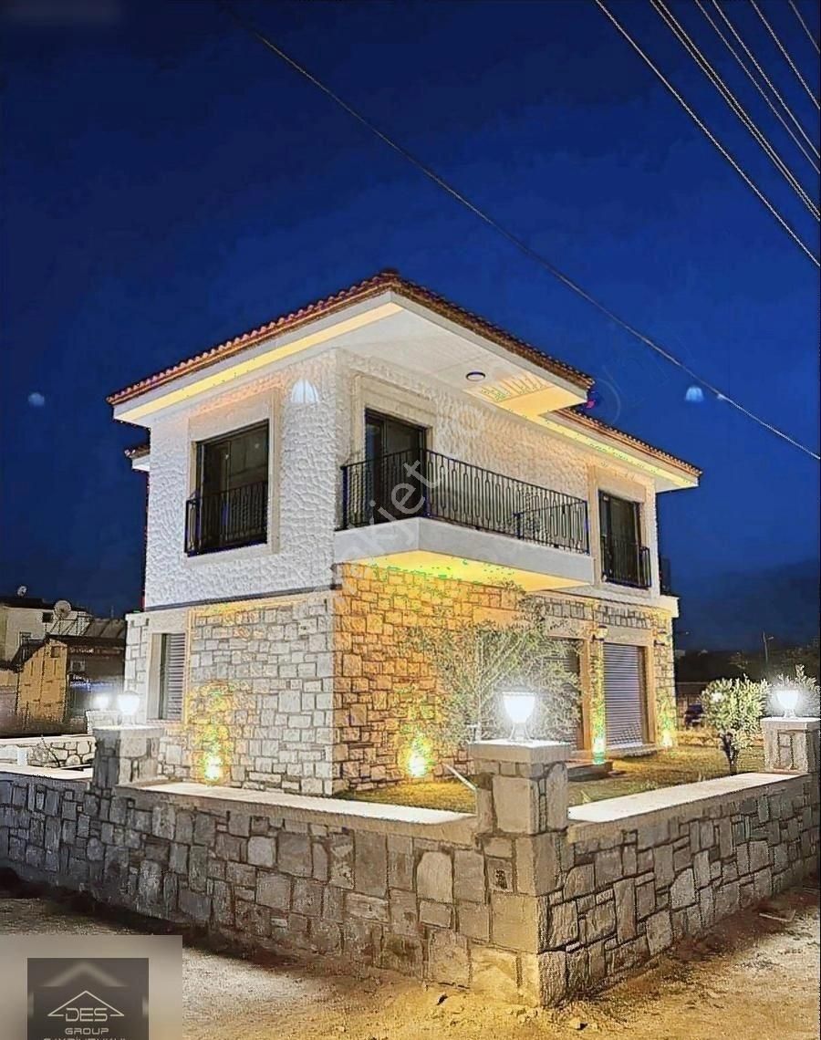 Urla Torosan Denize Yakın Müstakil Sıfır Villa