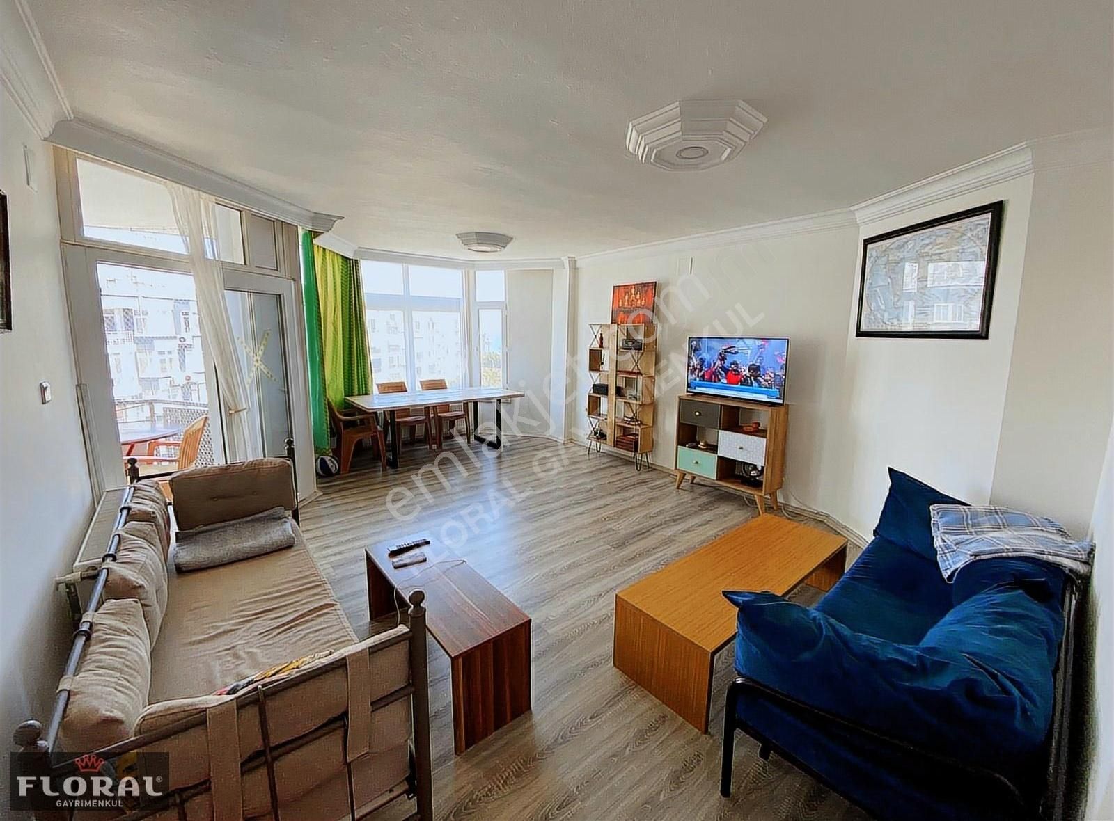 Floral'den Havuzlu,doğalgazlı,güvenlikli Sit.de Kiralık 2+1 Dair