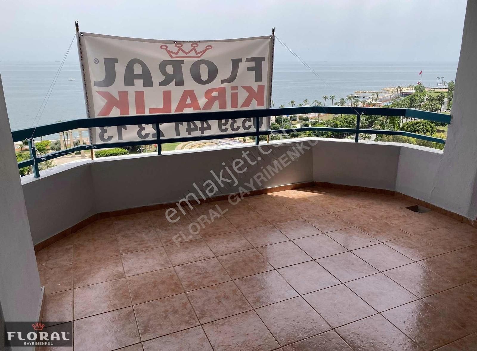 Floral'den Doğaner Yalı Evlerinde İçi Full Yapılı Kiralık 3+1 Da