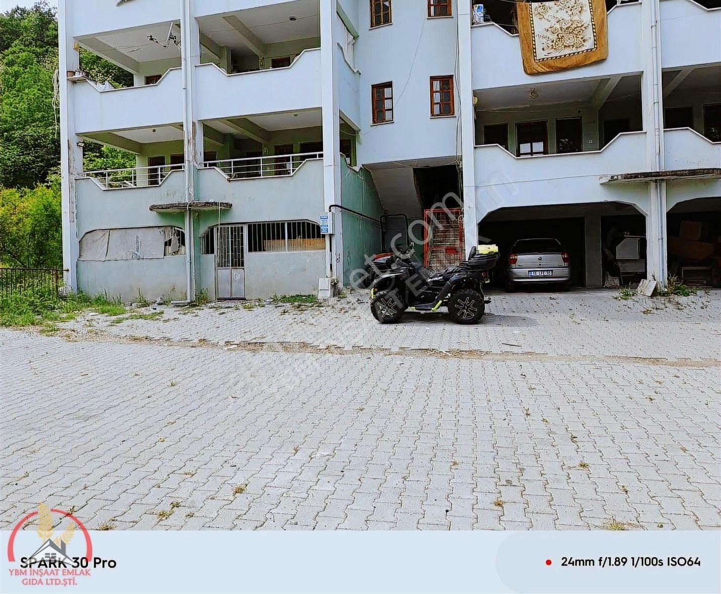 Başiskele Havuzlabahçede Kiralık 2+1 Daire Ybm Emlaktan