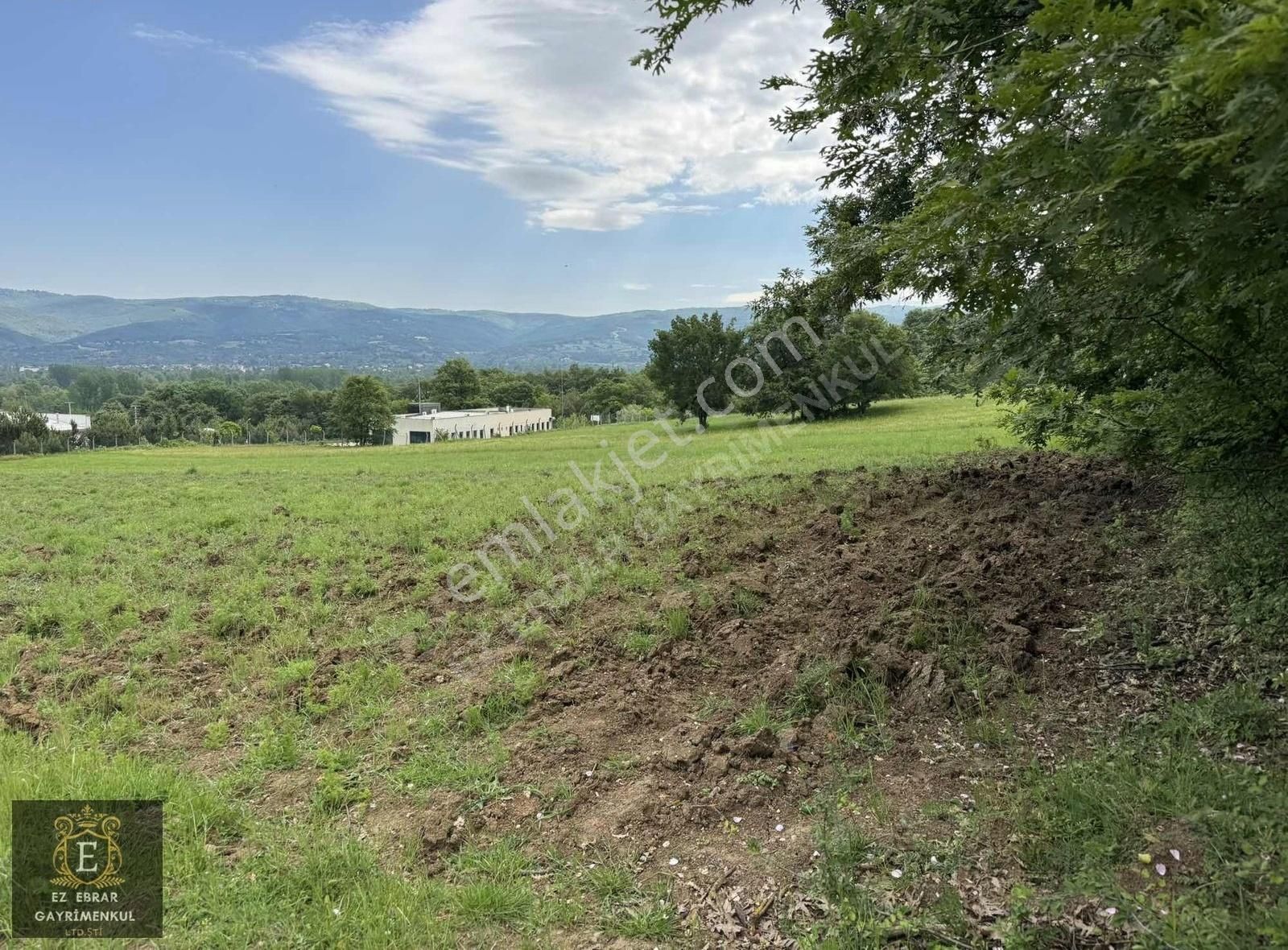 Bursa İnegöl Çitli'de 994 M2, Yatırımlık Arazi