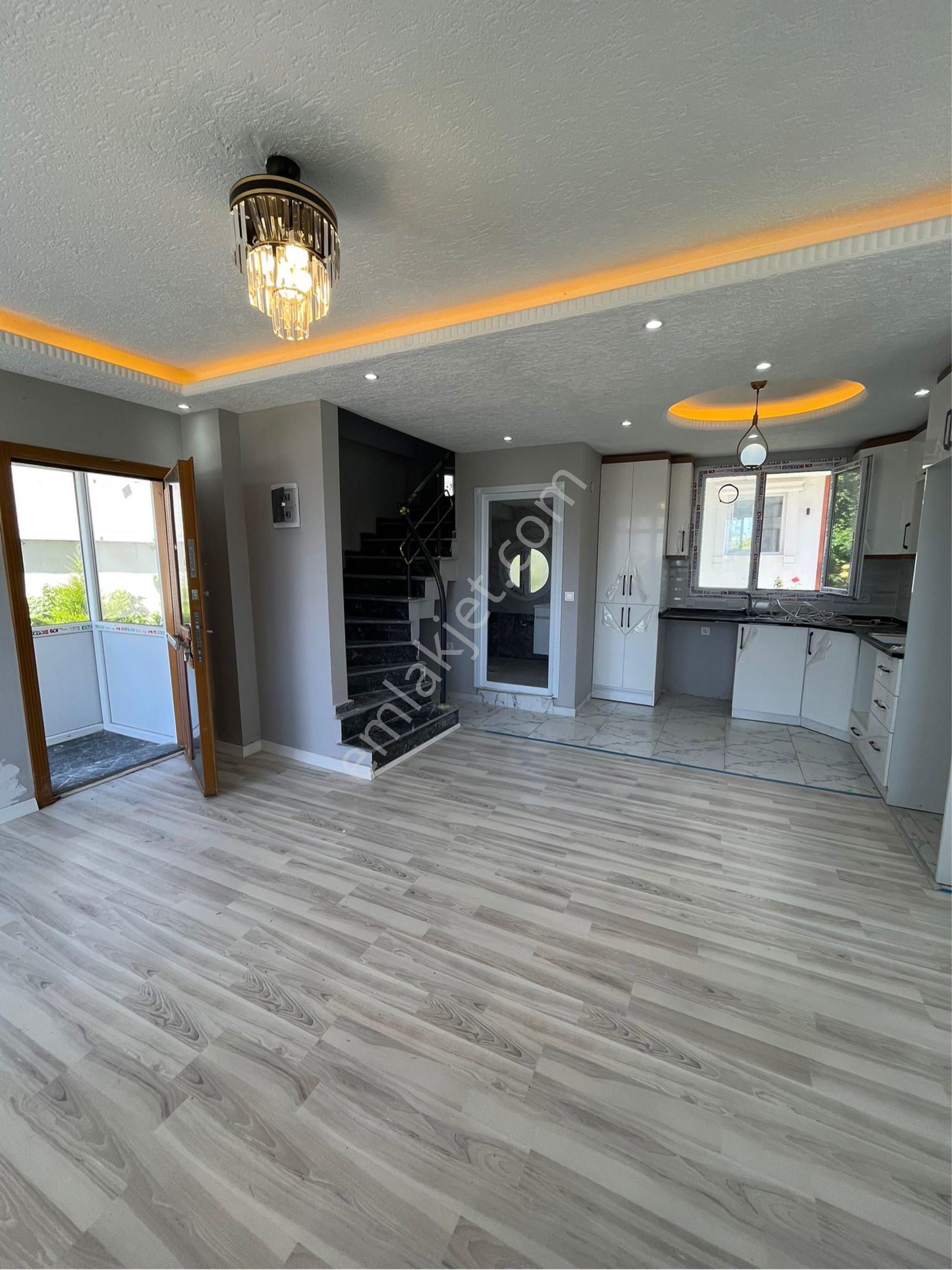 Ata Gayrimenkul,den 200m2 İçinde 3+1 Deniz Manzaralı Villa - Görsel 6