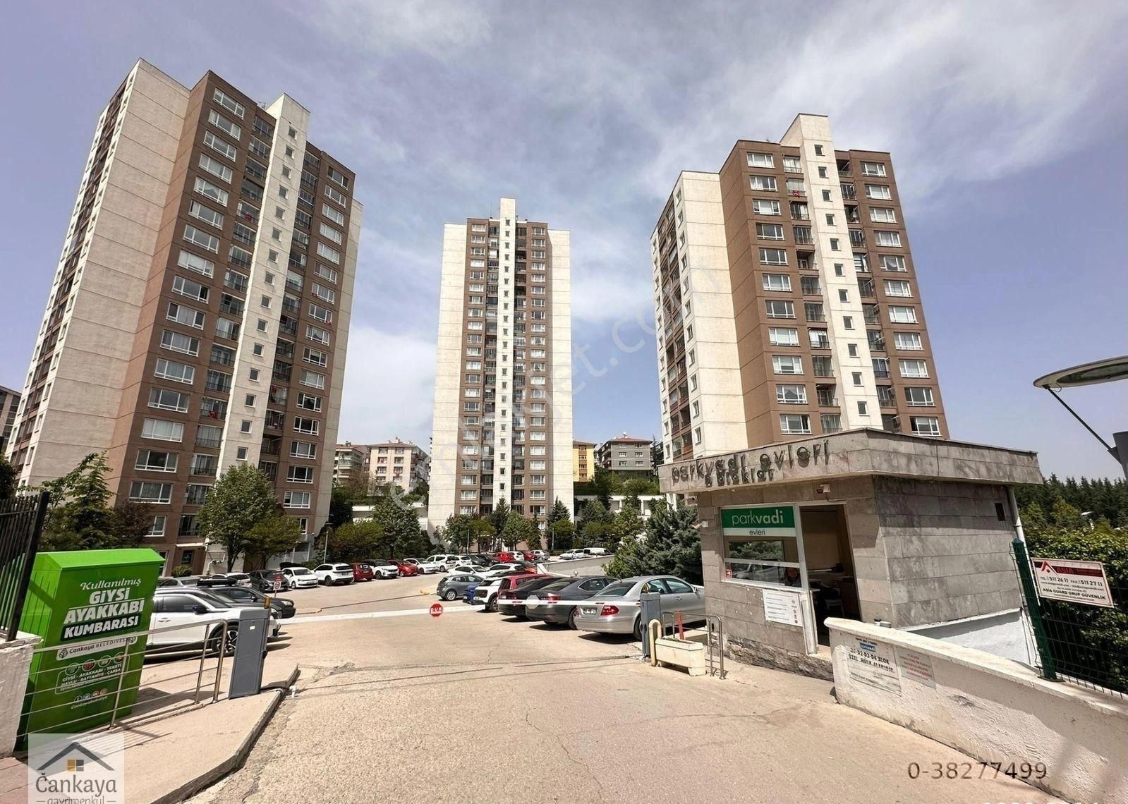 Çankayadan 24 Saat Güvenlikli Park Adi Evlerinde Orta Katta 3+1 Kombili Asansörlü Açık-kapalı Garaj