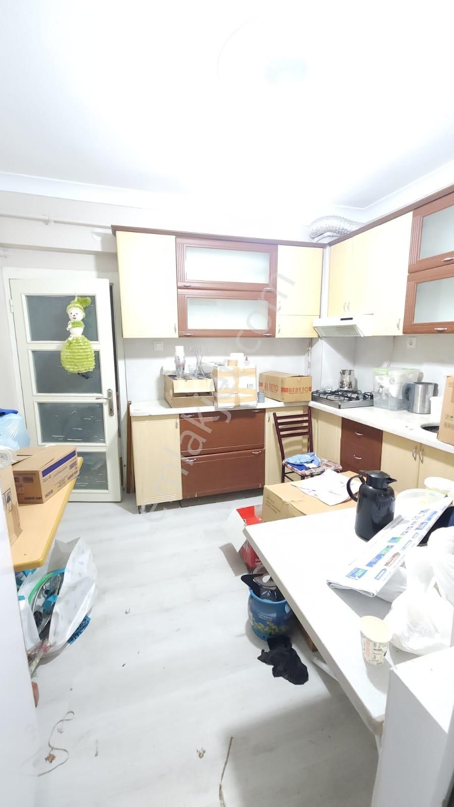 Kalecik Emlak'tan Satılık Temiz Kullanışlı 2+1 Daire