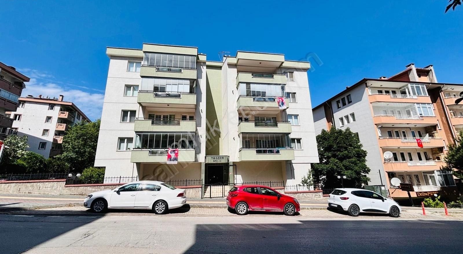 Fsm Metro İstasyonuna 150 Metre Kombili 4+1 Geniş Ferah Daire