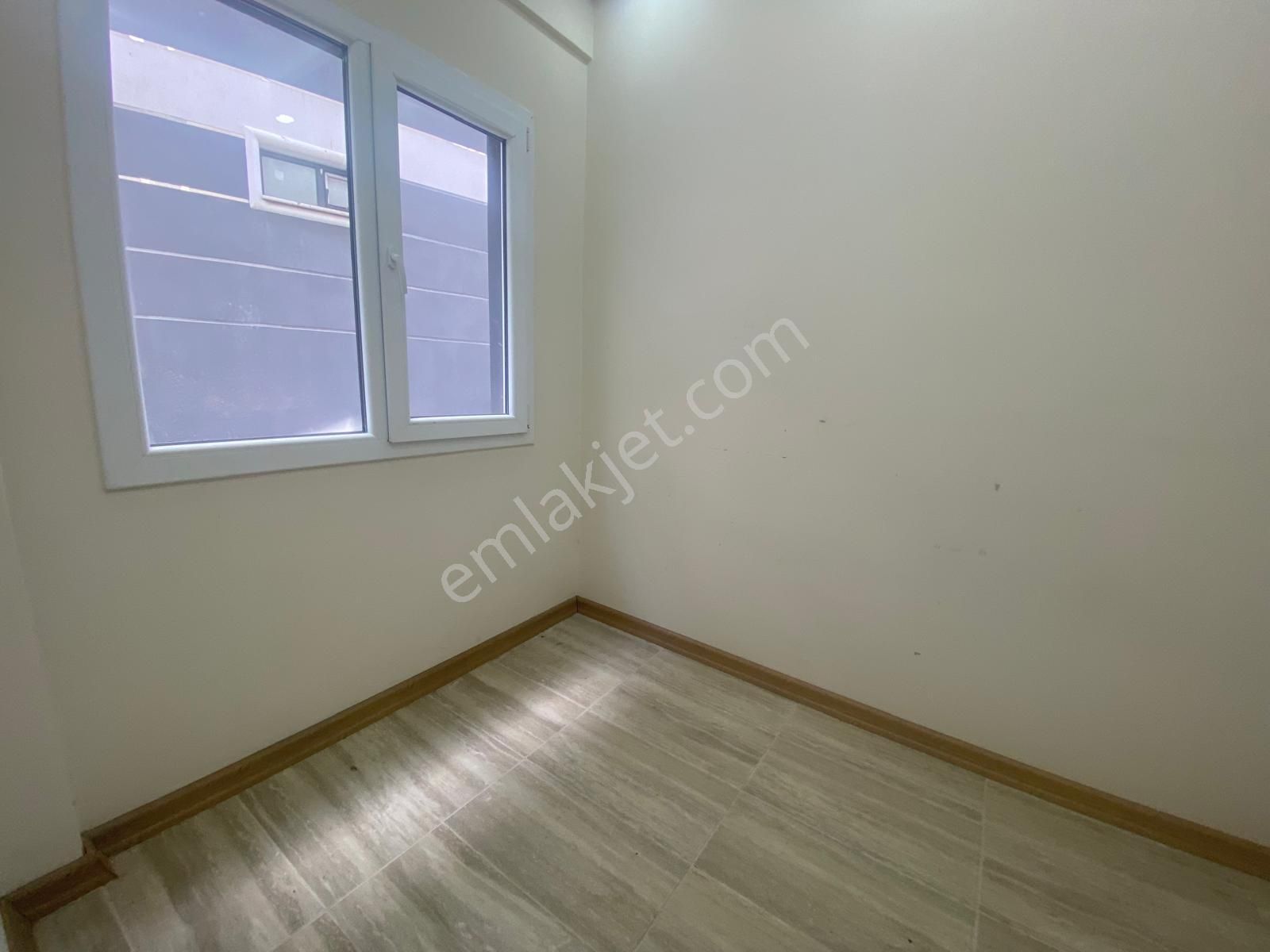 Hastahane Yaknı Sıfır Otoparklı Yatırıma Uygun 2+1 Daire