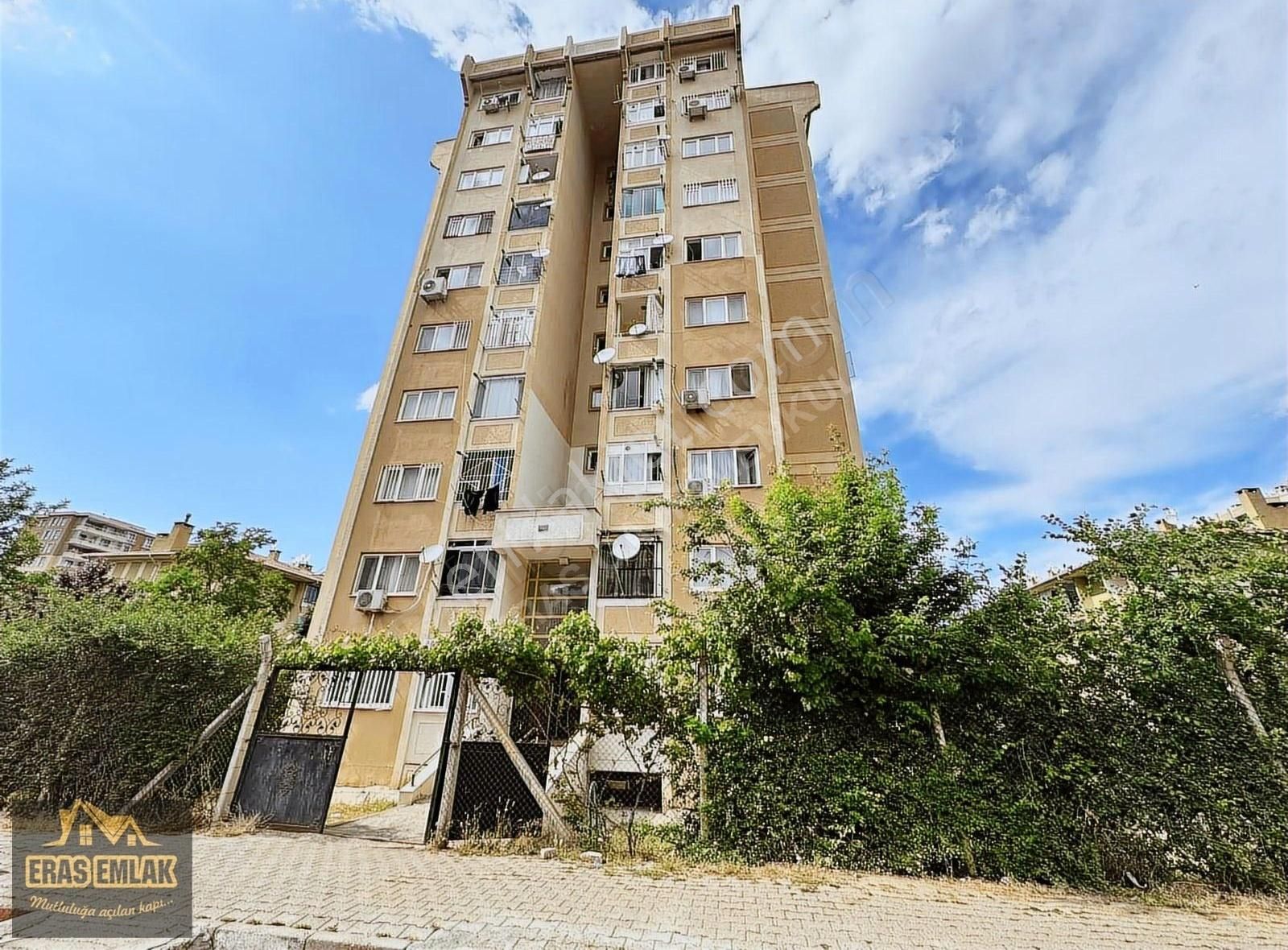 Eras Emlak'tan Üçkuyu Tokilerinde Satılık 2+1 Daire