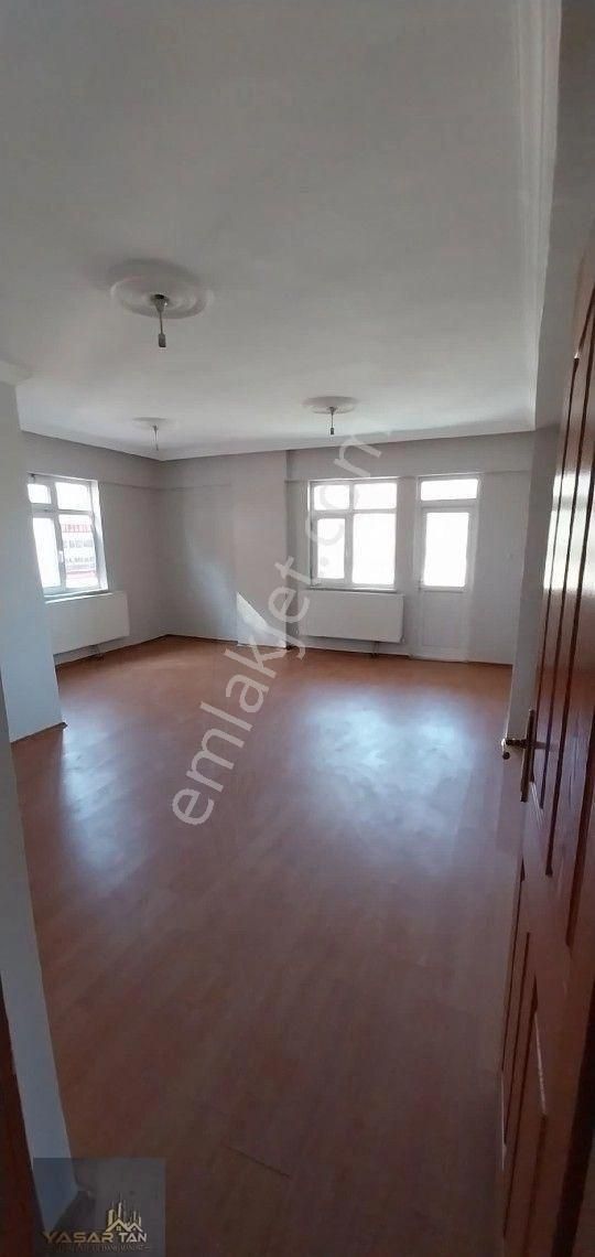 Karabük Üniversite Mahallesi Yunuslar Sitesinde Kiralık 3+1 Daire