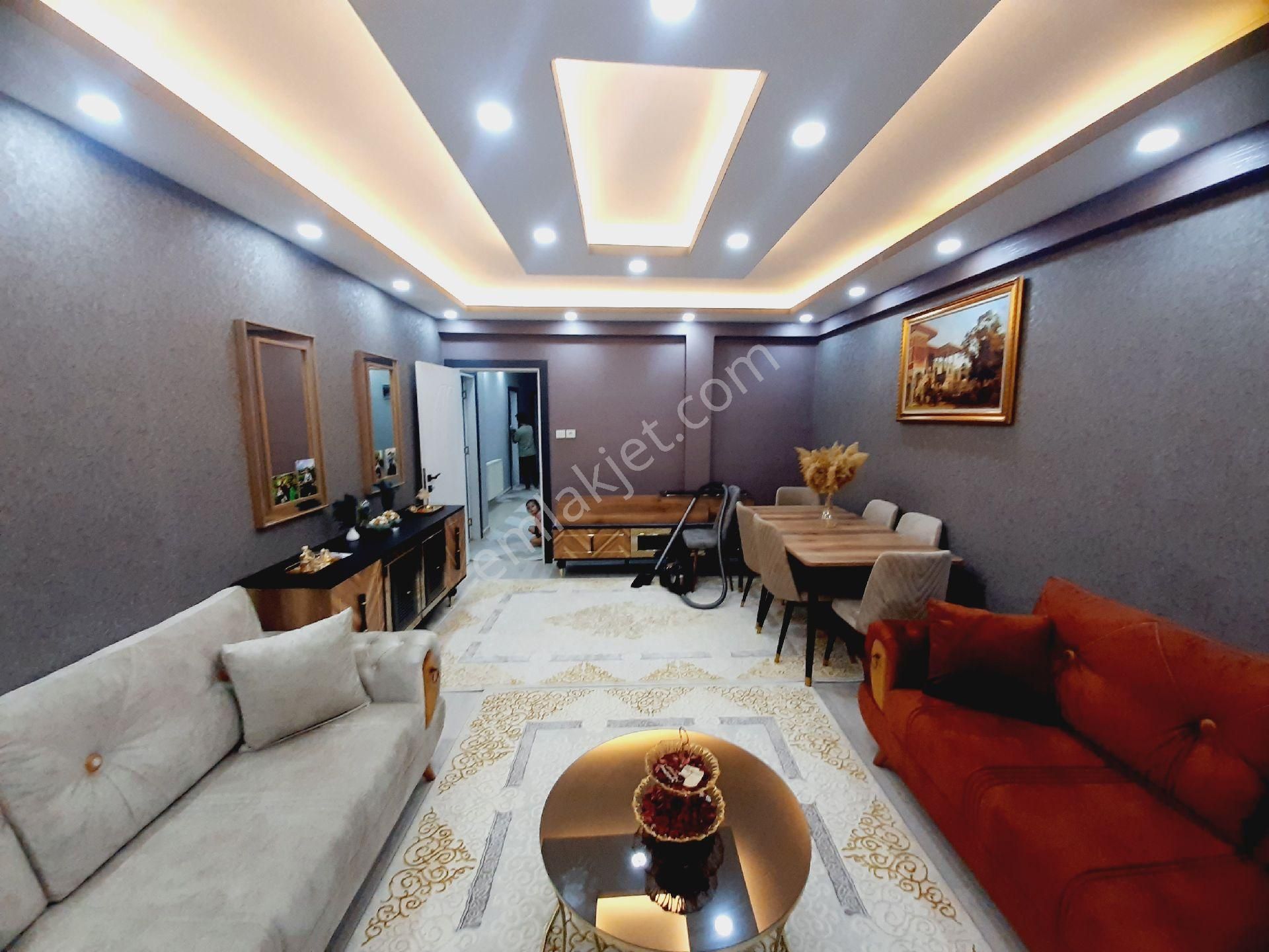 Karaköprü Akpıyarda Satılık Full 3+1 Giriş Kat Daire