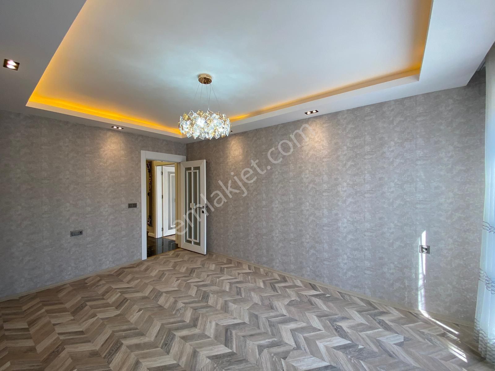 Göktürkte Ana Cadde Üzeri Satılık Şahane 3+1 Daire - Görsel 13