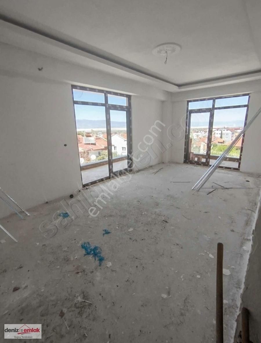 Burdur Merkez Aydınlıkevler Mahallesinde Satılık 2+1 Sıfır Daire
