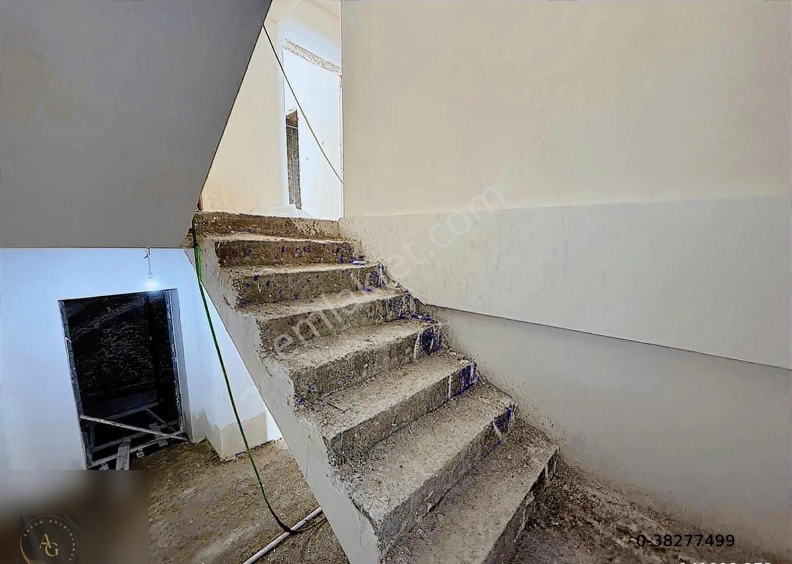 Sofular Mahallesi Çiçek Sokakta 1+1 Satılık Lüks Daire