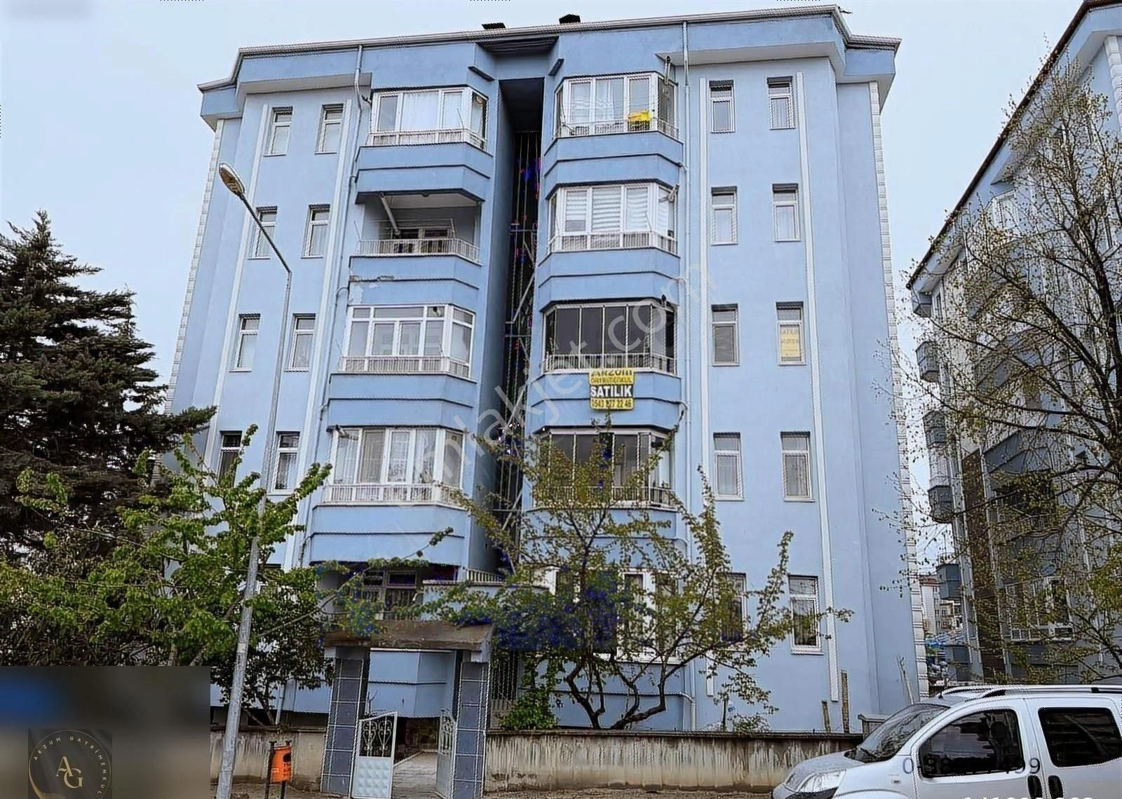 Bahçeli Evler Ekol Sitesinde 3+1 Bakımlı Ara Kat Daire