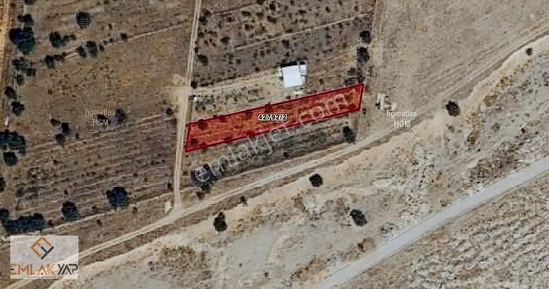 Sarıcalarda Konyaya 15 Km Mesafede Satılık Müstakil Tarla